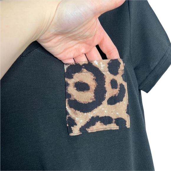 Leopard Pocket Black Basic Round Hem Short Sleeve Tee Shirt - Picture 6 of 9